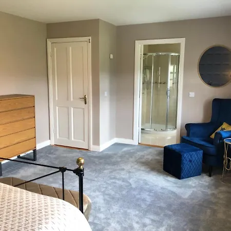 Boutique En-suite Bedroom Cork Homestay Mallow